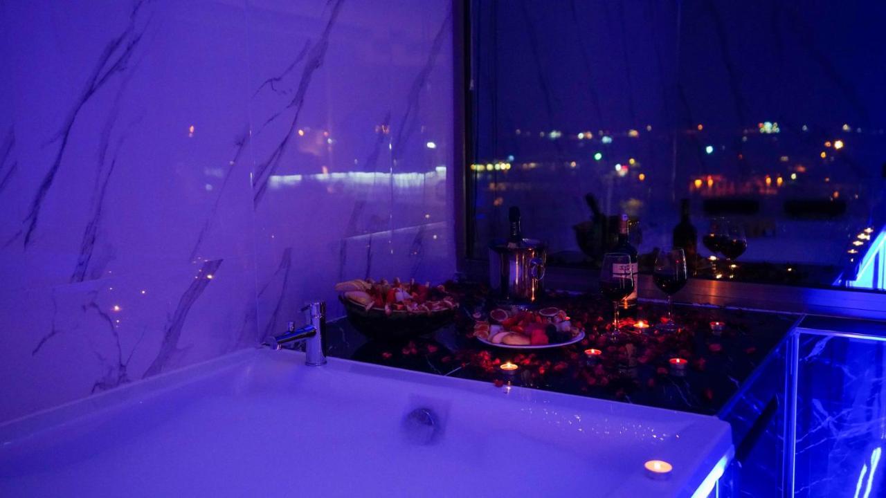Aura Marina Hotel อิสตันบูล ภายนอก รูปภาพ